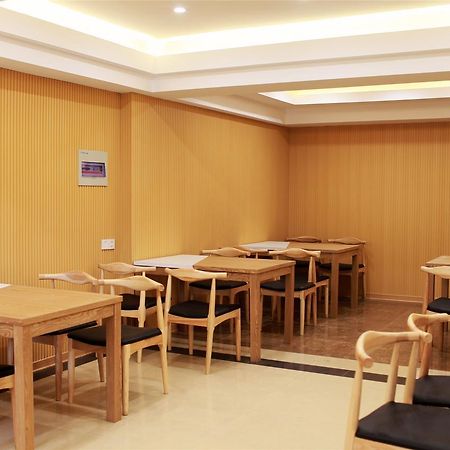 Greentree Inn Anhui Wuhu Fangte North Changjiang Road Business Hotel Esterno foto