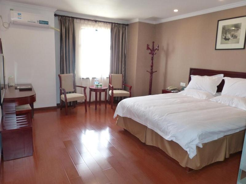 Greentree Inn Anhui Wuhu Fangte North Changjiang Road Business Hotel Esterno foto