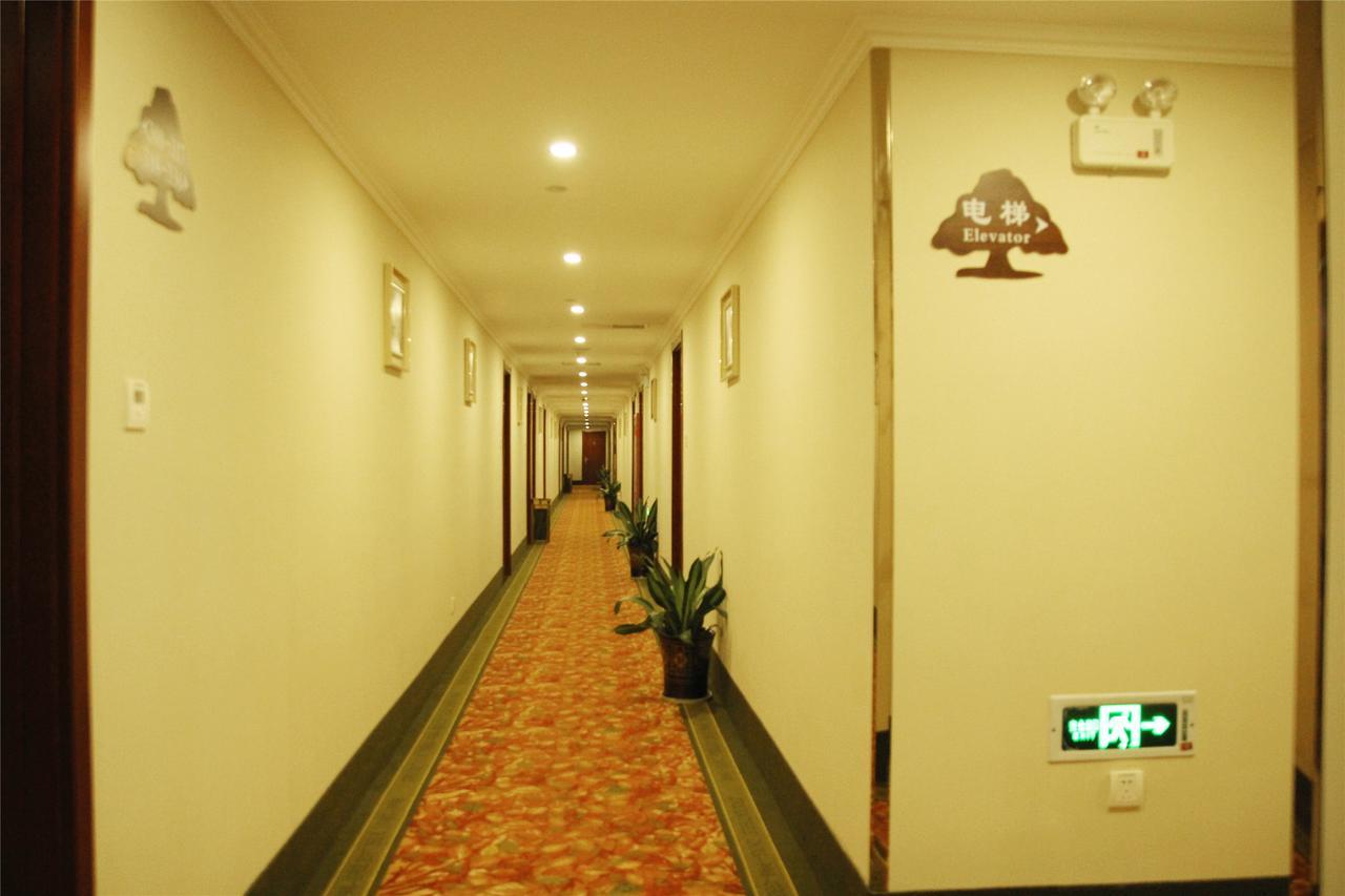 Greentree Inn Anhui Wuhu Fangte North Changjiang Road Business Hotel Esterno foto