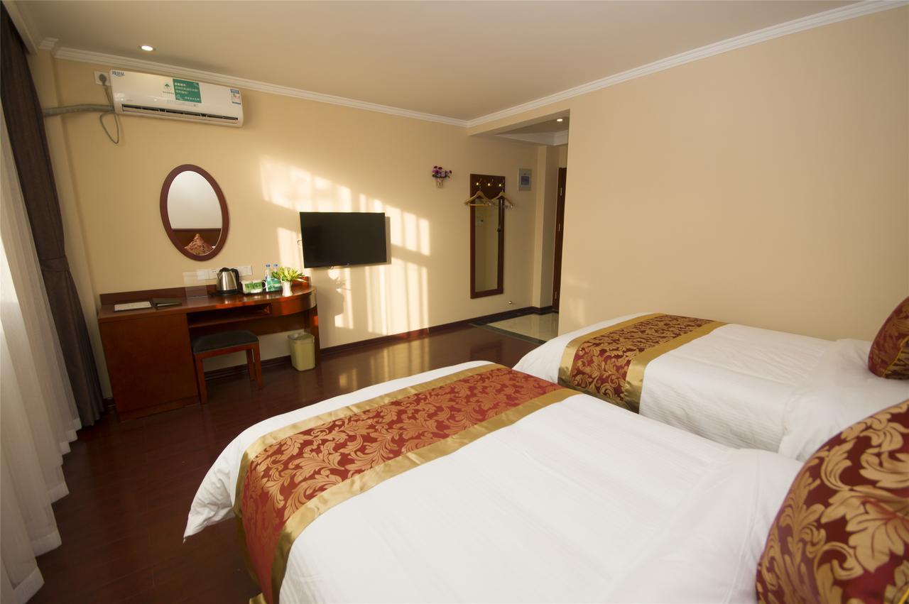 Greentree Inn Anhui Wuhu Fangte North Changjiang Road Business Hotel Esterno foto